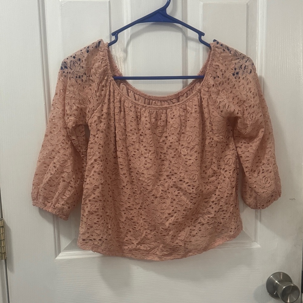 Hollister Women's Top - Coral Lace